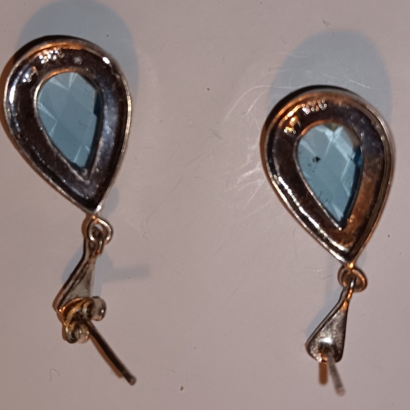 Sterling Silver Luxury Earrings Stamped 'LA' Poshmark Seller Statistics - Picture 7 of 12